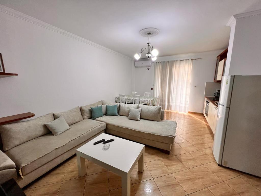 H&G Seaview Apartments Dıraç Dış mekan fotoğraf