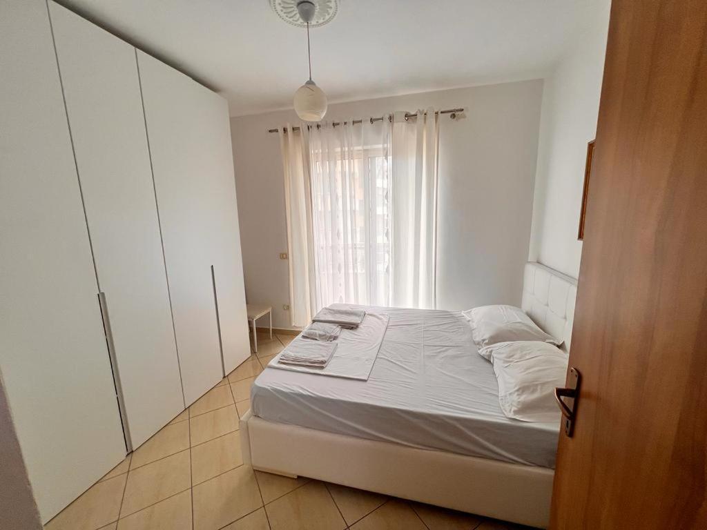 H&G Seaview Apartments Dıraç Dış mekan fotoğraf