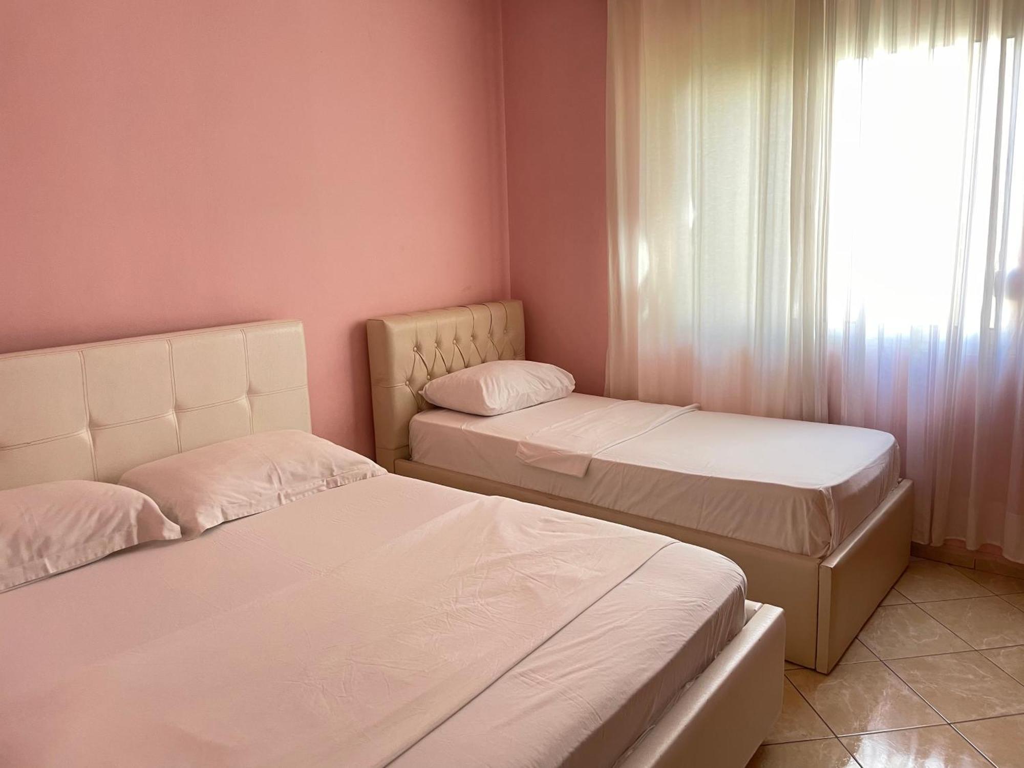 H&G Seaview Apartments Dıraç Dış mekan fotoğraf