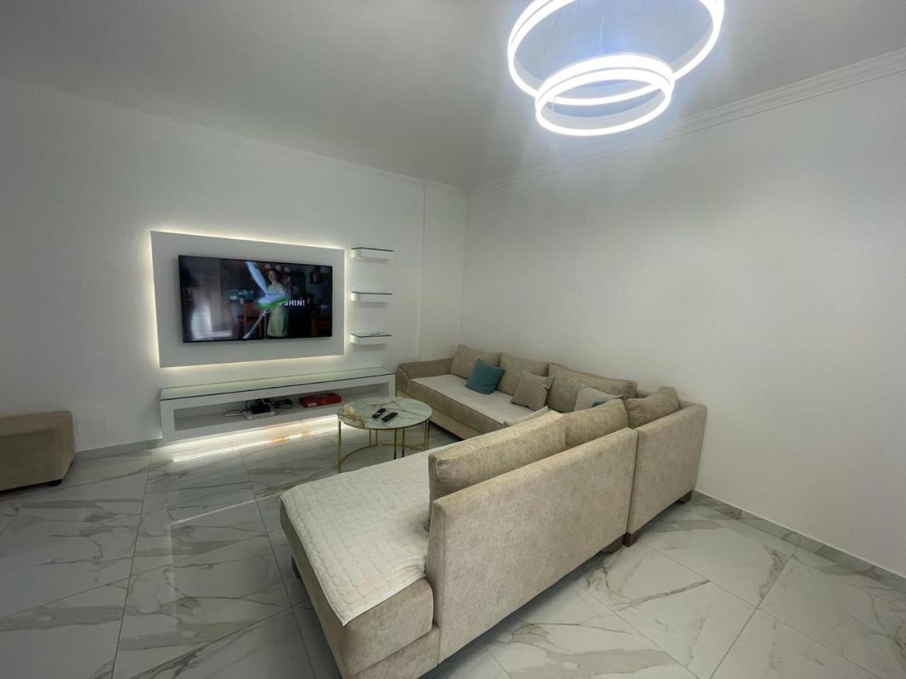 H&G Seaview Apartments Dıraç Dış mekan fotoğraf