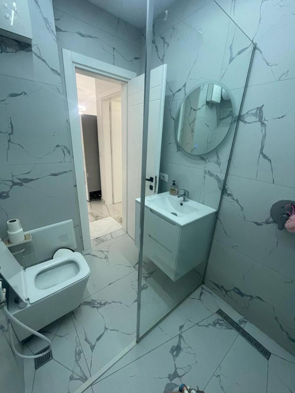 H&G Seaview Apartments Dıraç Dış mekan fotoğraf